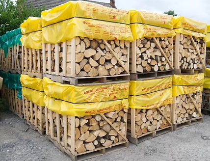 Bois de chauffage bûches de 30 cm, 1.80 stères / 1.2 m3 Minucci - Prêt à l'emploi <23%